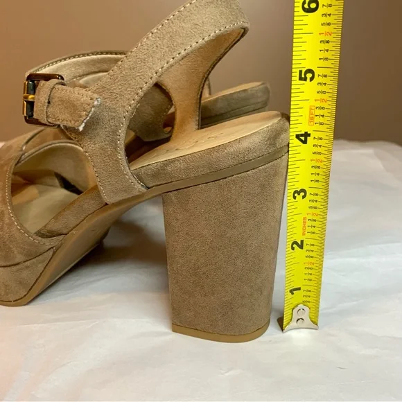 SOUL Naturalizer Taupe Block Heel Platform Sandal | 9M - Picture 11 of 13